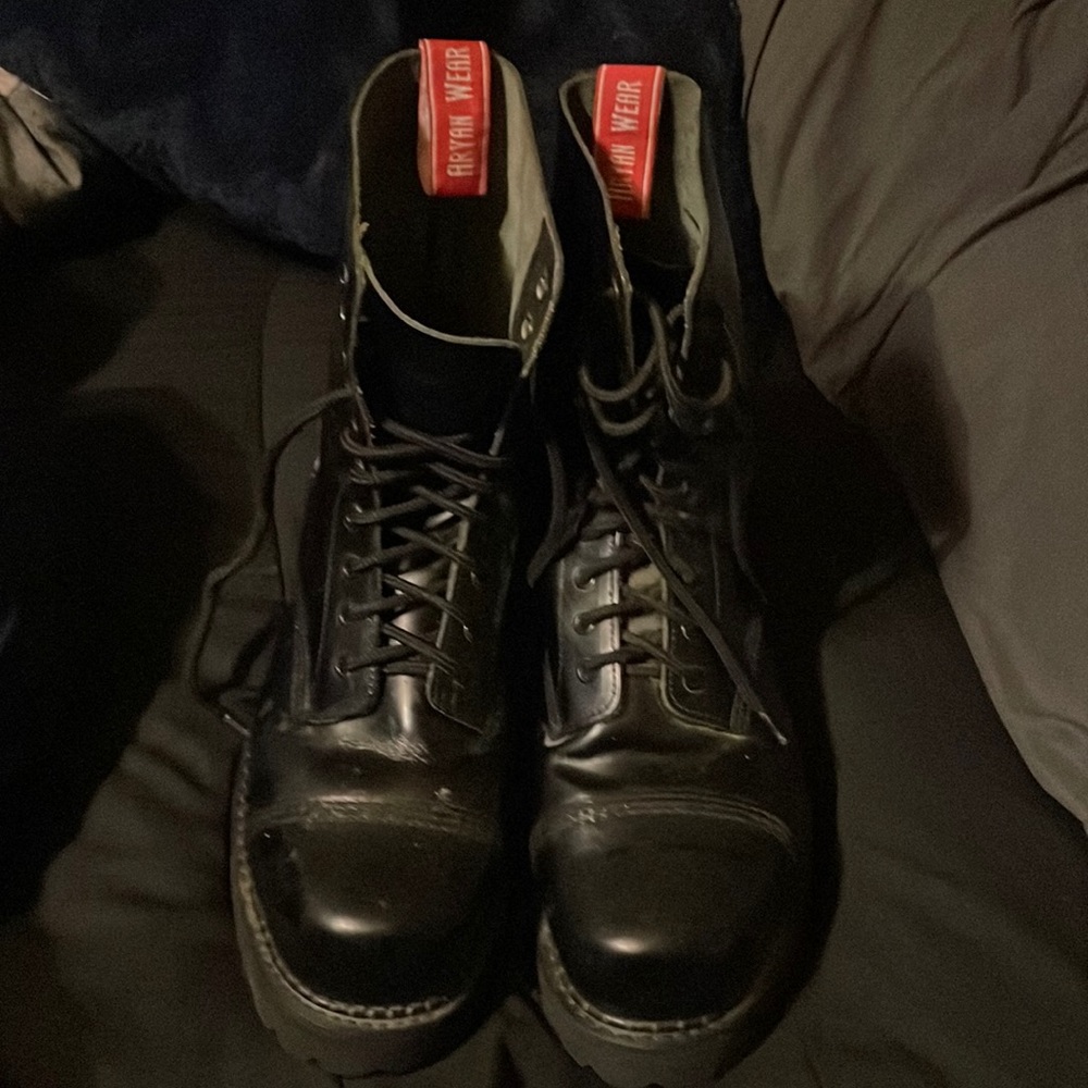 Very rare aryan wear boots. Size 12 US
